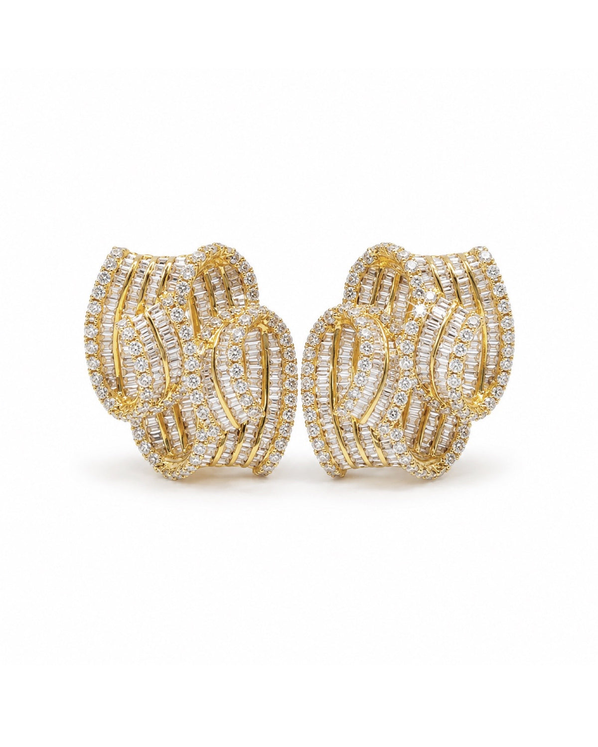Swirl Overlap Golden Diamond Earrings 18K