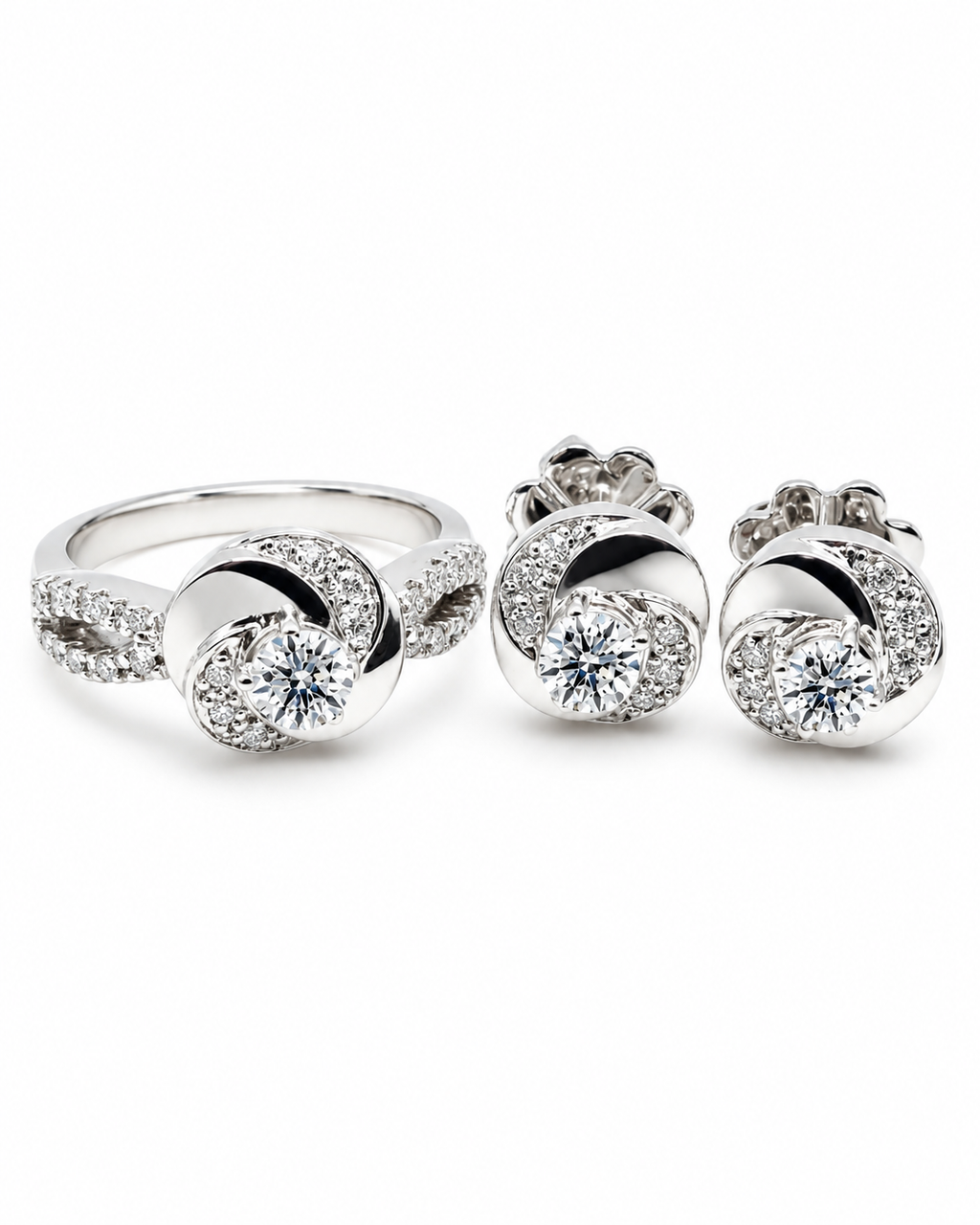Classic Solitaire Diamond Jewelry Set 14K