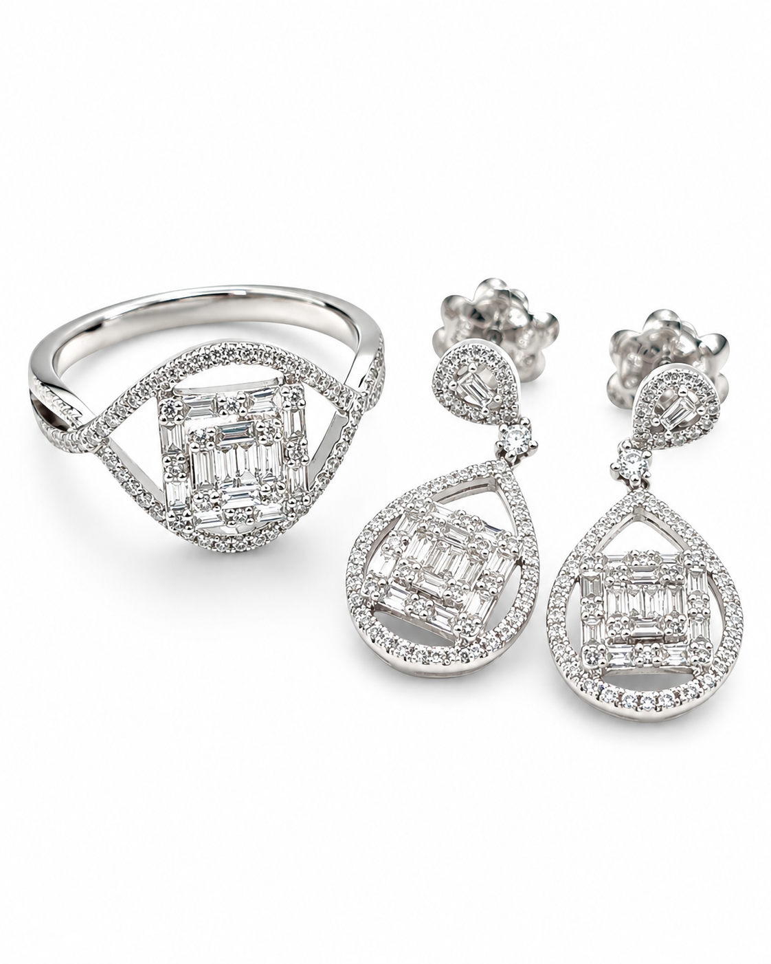 Classic Square Baguette Shank Dangling Diamond Jewelry Set 14K