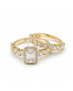 Classic Emerald Twin Diamond Ring 14K