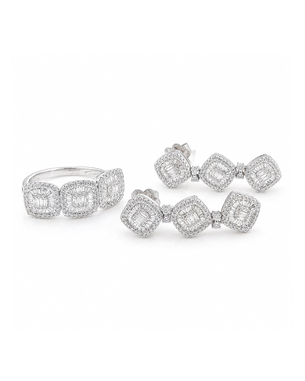 Classic Cushion Drop Dangling Diamond Jewelry Set 14K