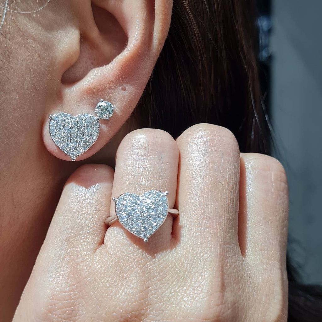 Classic Heart Paved Diamond Jewelry Set 14K