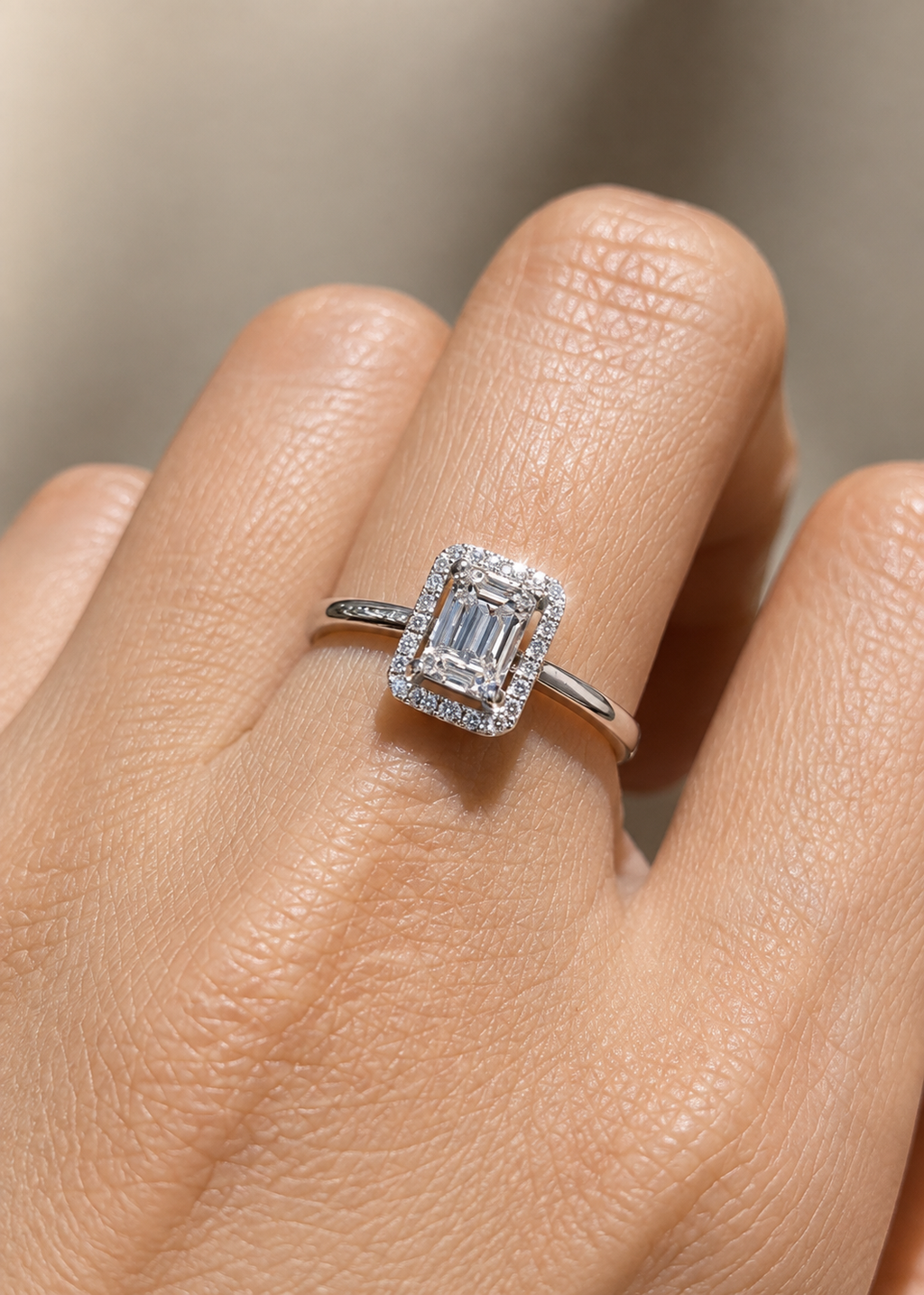 Classic Emerald Halo Diamond Ring 14K
