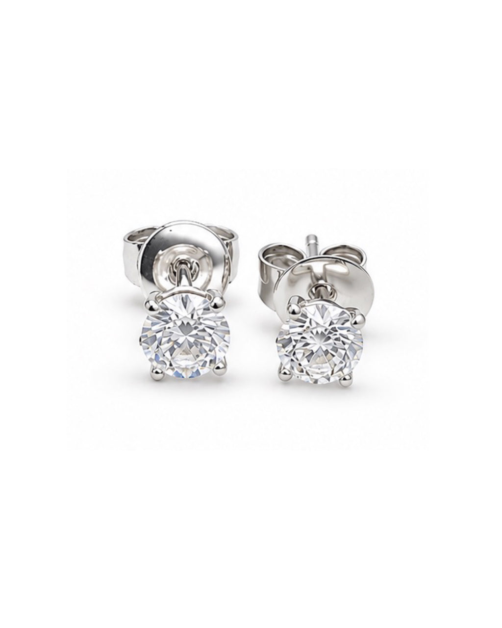 Classic 0.20cts Round Solitaire Stud Diamond Earrings 18K
