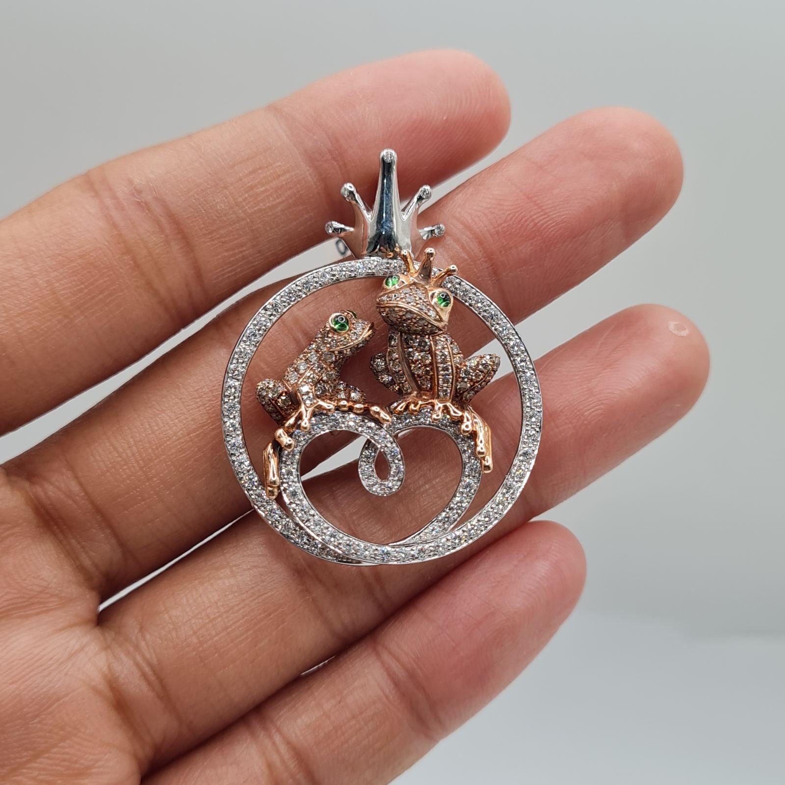 Two-Tone Stenzhorn Diamond Necklace Pendant 18K