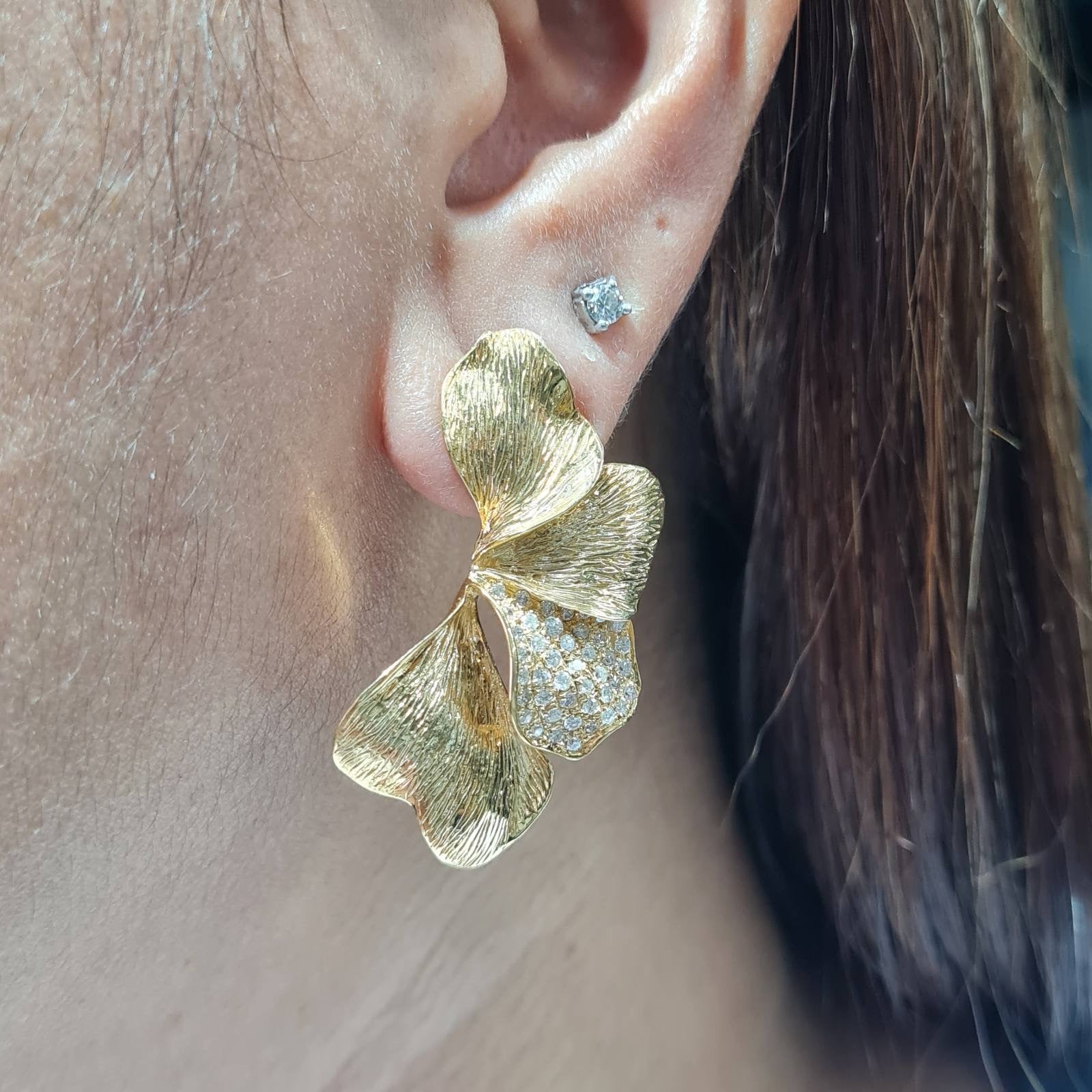 Golden Flower Petal Paved Diamond Earrings 18K