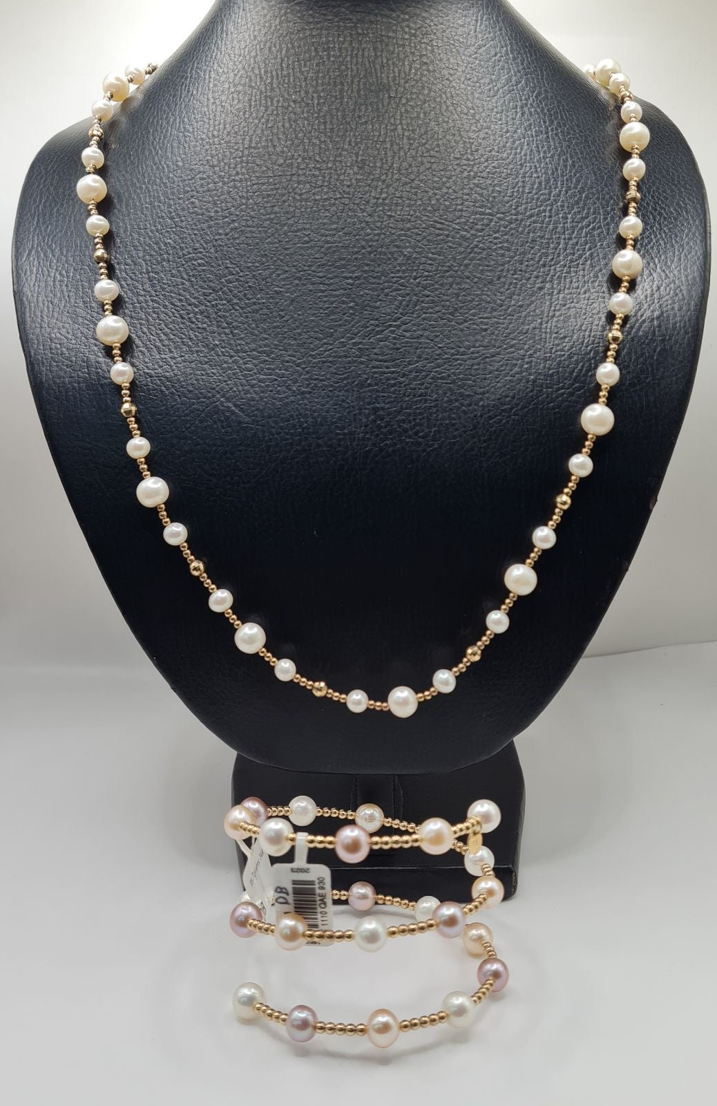 Golden Station Akoya Pearl Necklace and Bangle Spiral Bracelet 14K