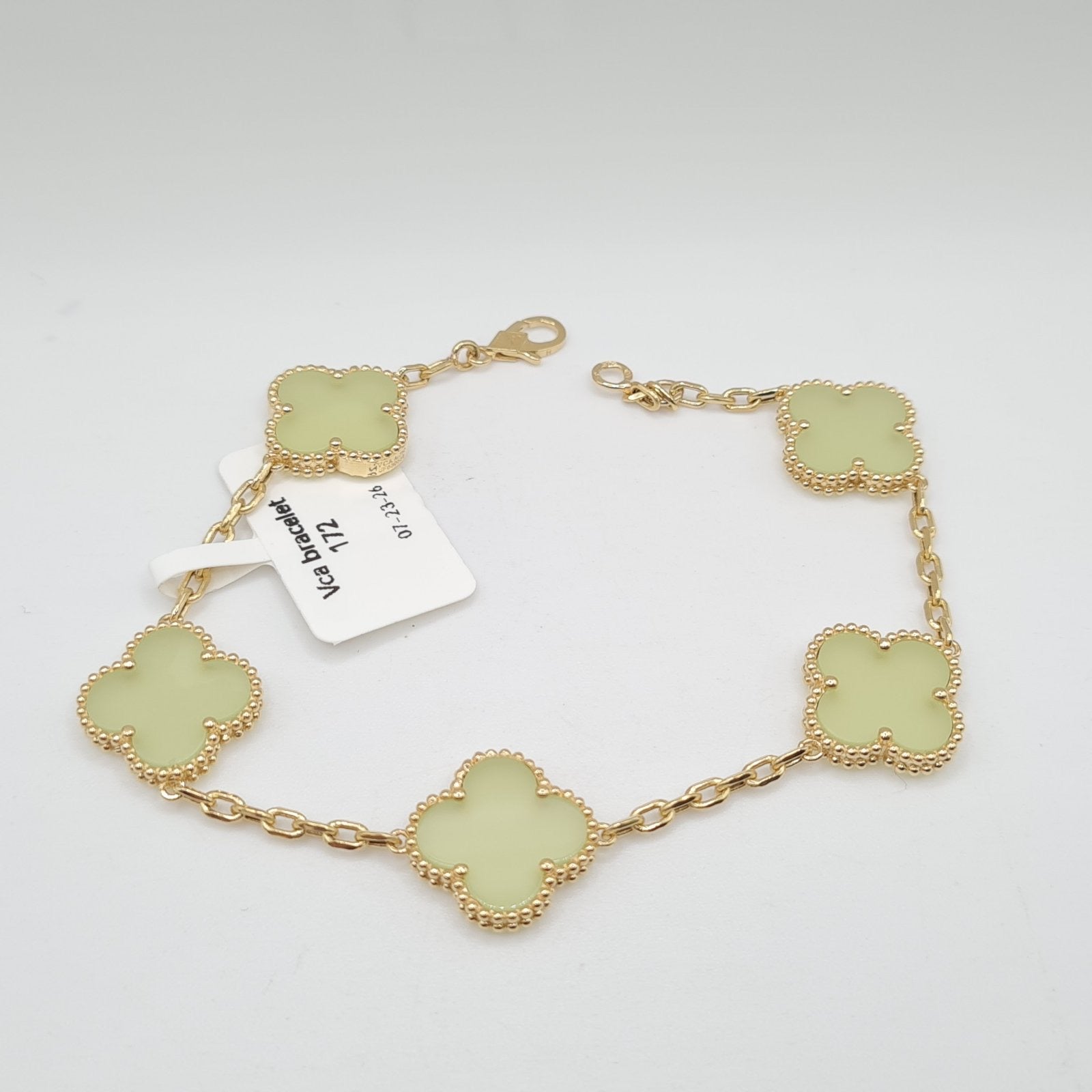 Golden Mother Of Pearl Clover Bracelet 18K