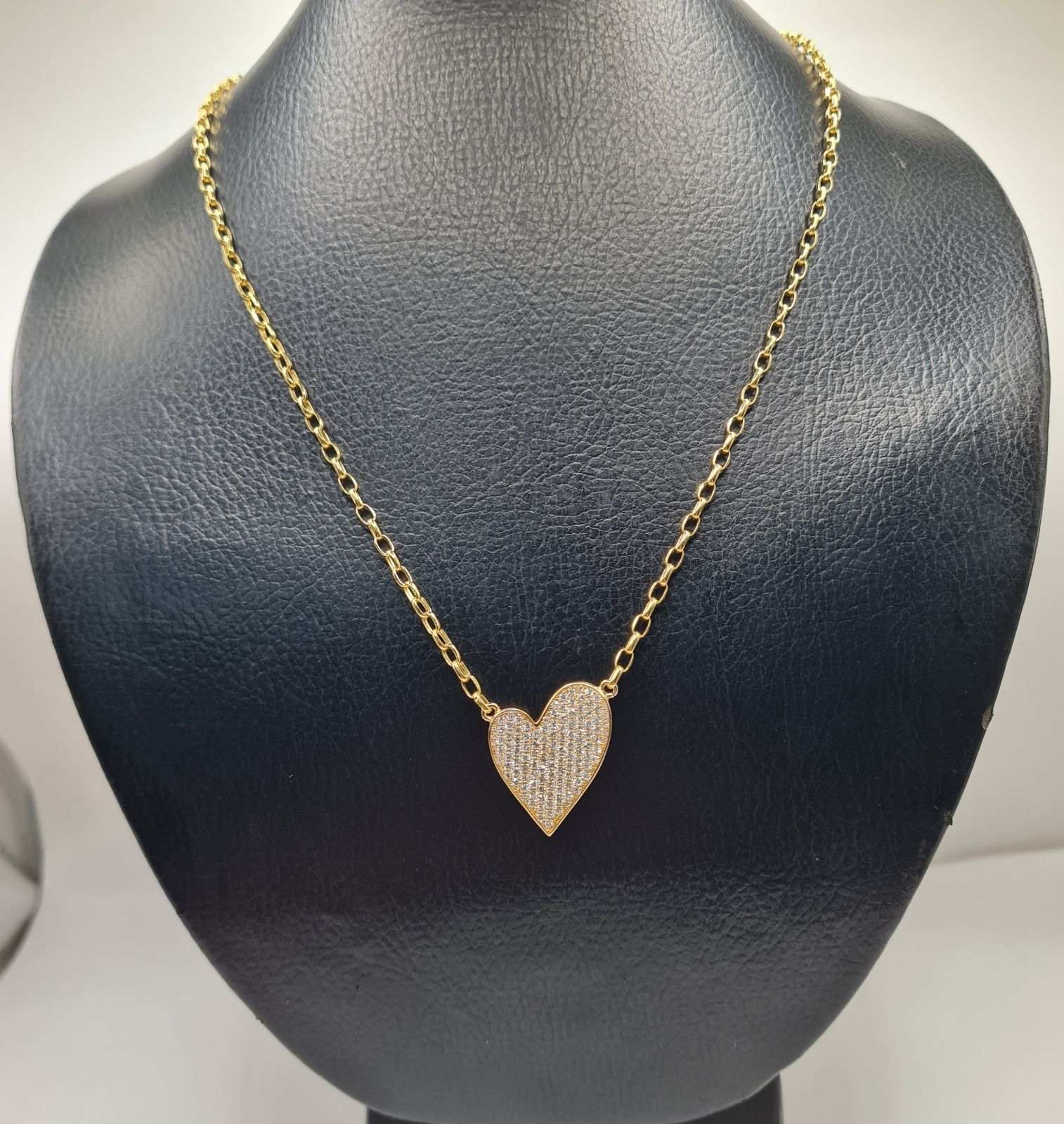 Classic Heart Diamond Paved Necklace 18K 24inches