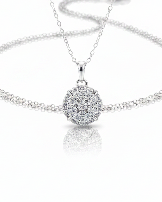 Large Round Illusion Diamond Necklace 18K