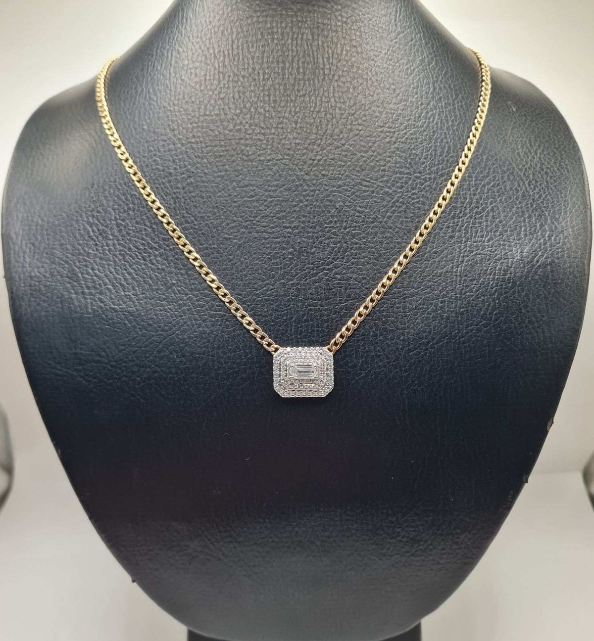 Classic Emerald Golden Cuban Chain Diamond Necklace 14K