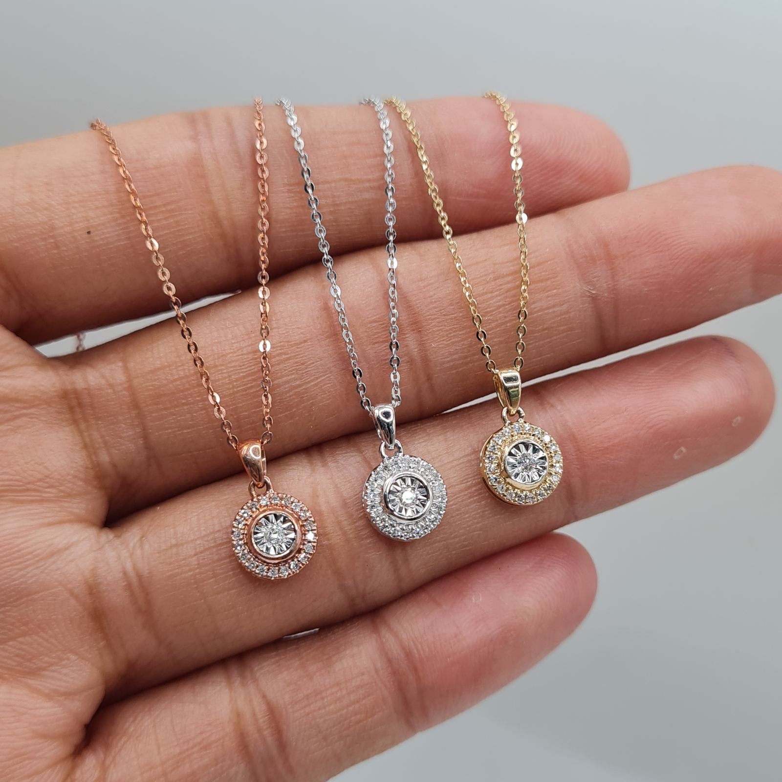 Round Dainty Invisible Settings Diamond Necklace 14K