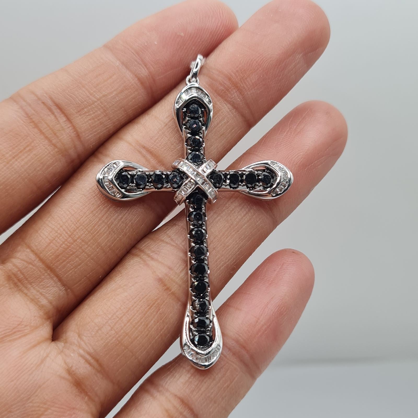 Cross White & Black Colored Diamond Necklace Pendant 14K