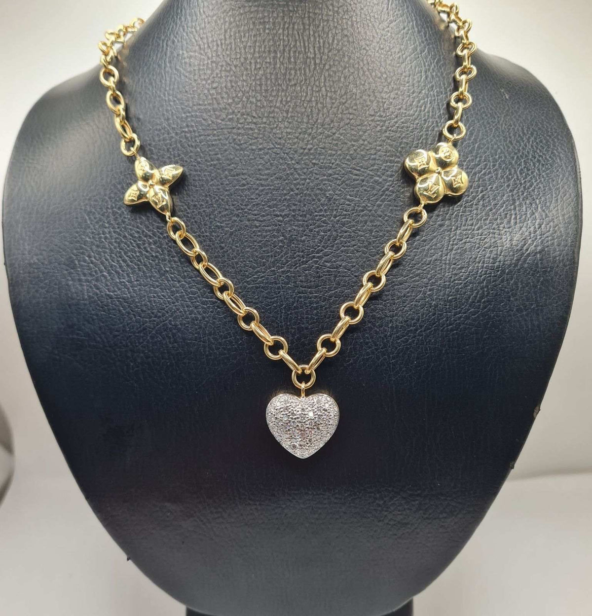 Classic Heart Clover Diamond Pave Necklace 18K