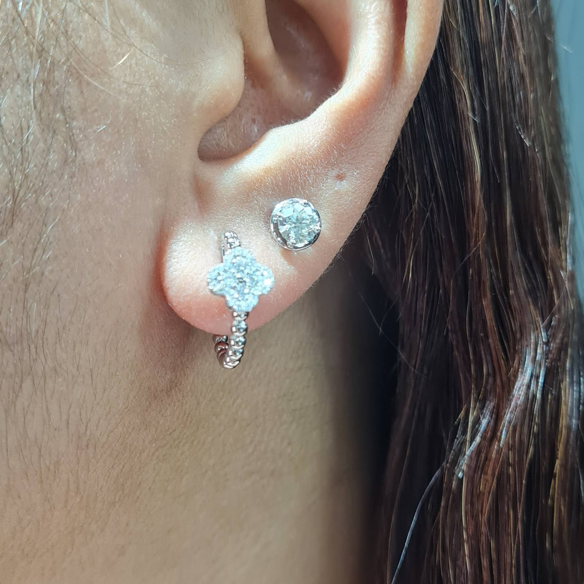 Classic Clover Beaded Hoop Diamond Earrings 14K