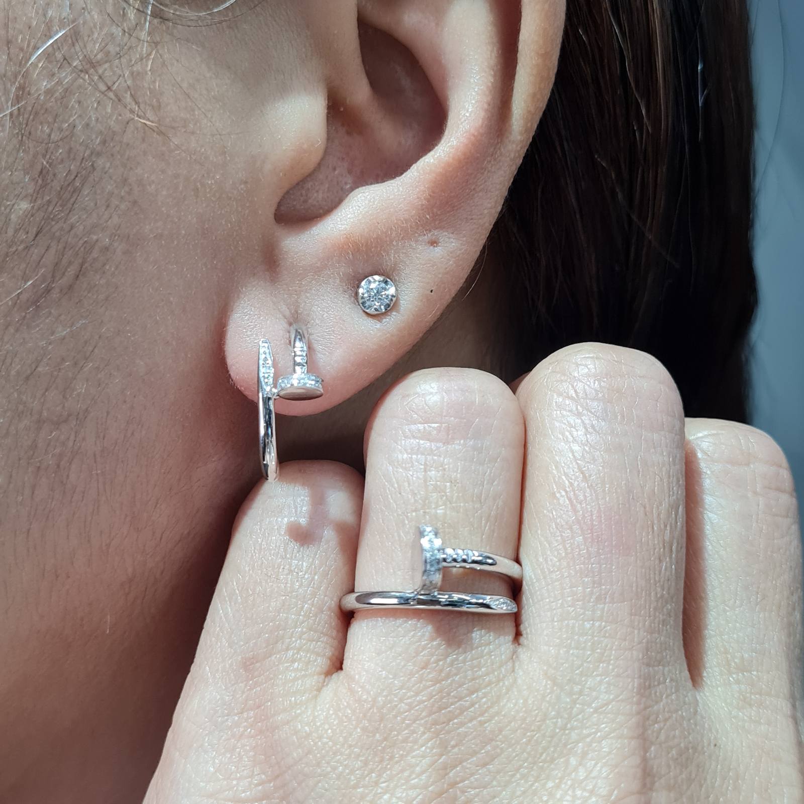 Classic Hoop Nail Deco Diamond Jewelry Set 14K