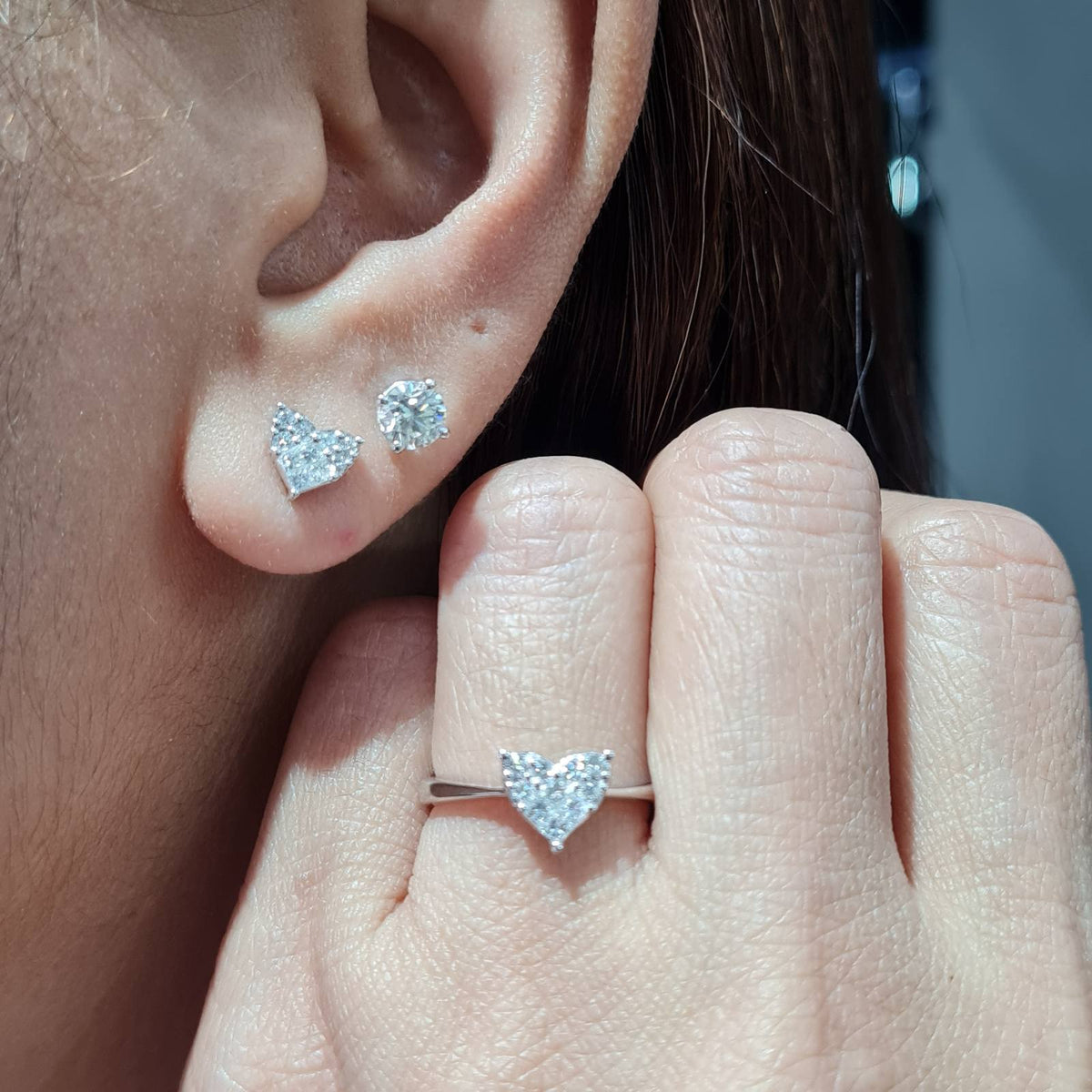 Classic Heart Invisible Setting Stud Diamond Jewelry Set 14K