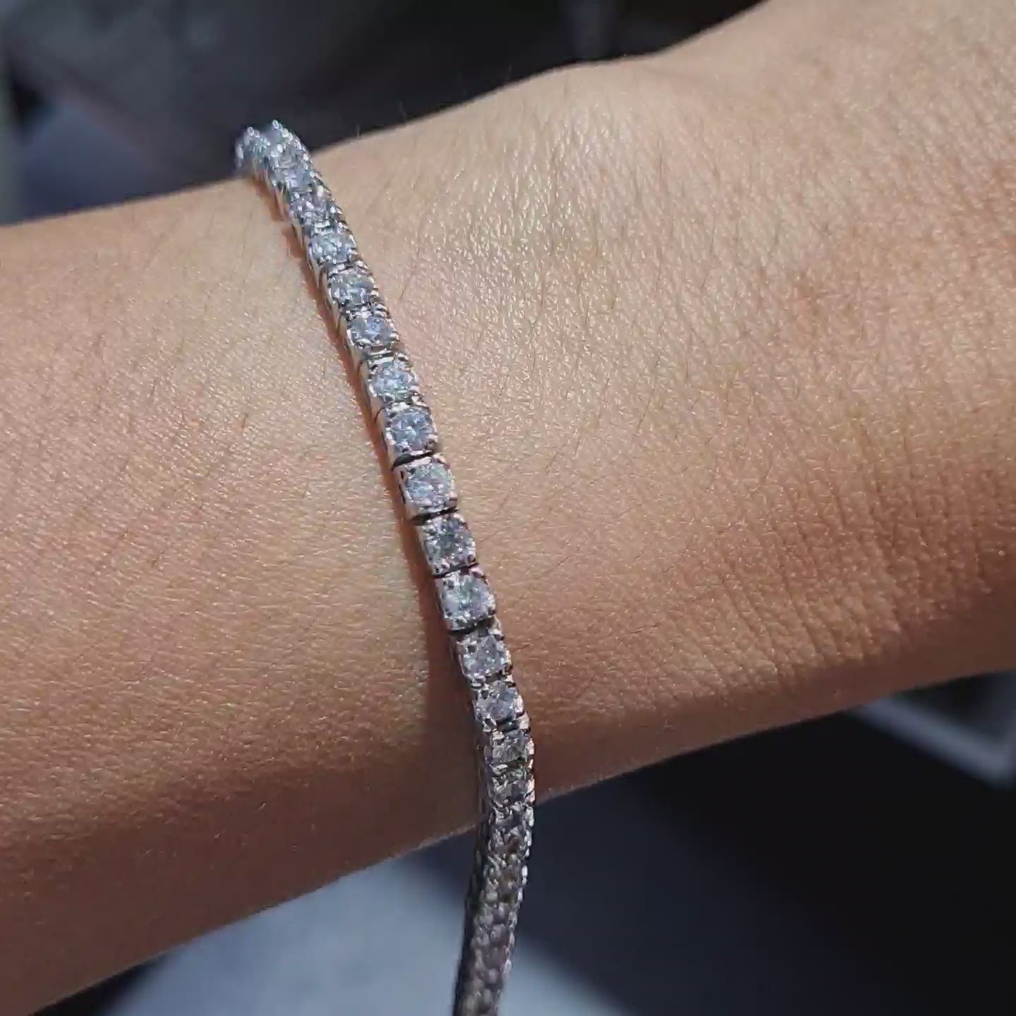 Box Type Eternity Tennis Bracelet 14K