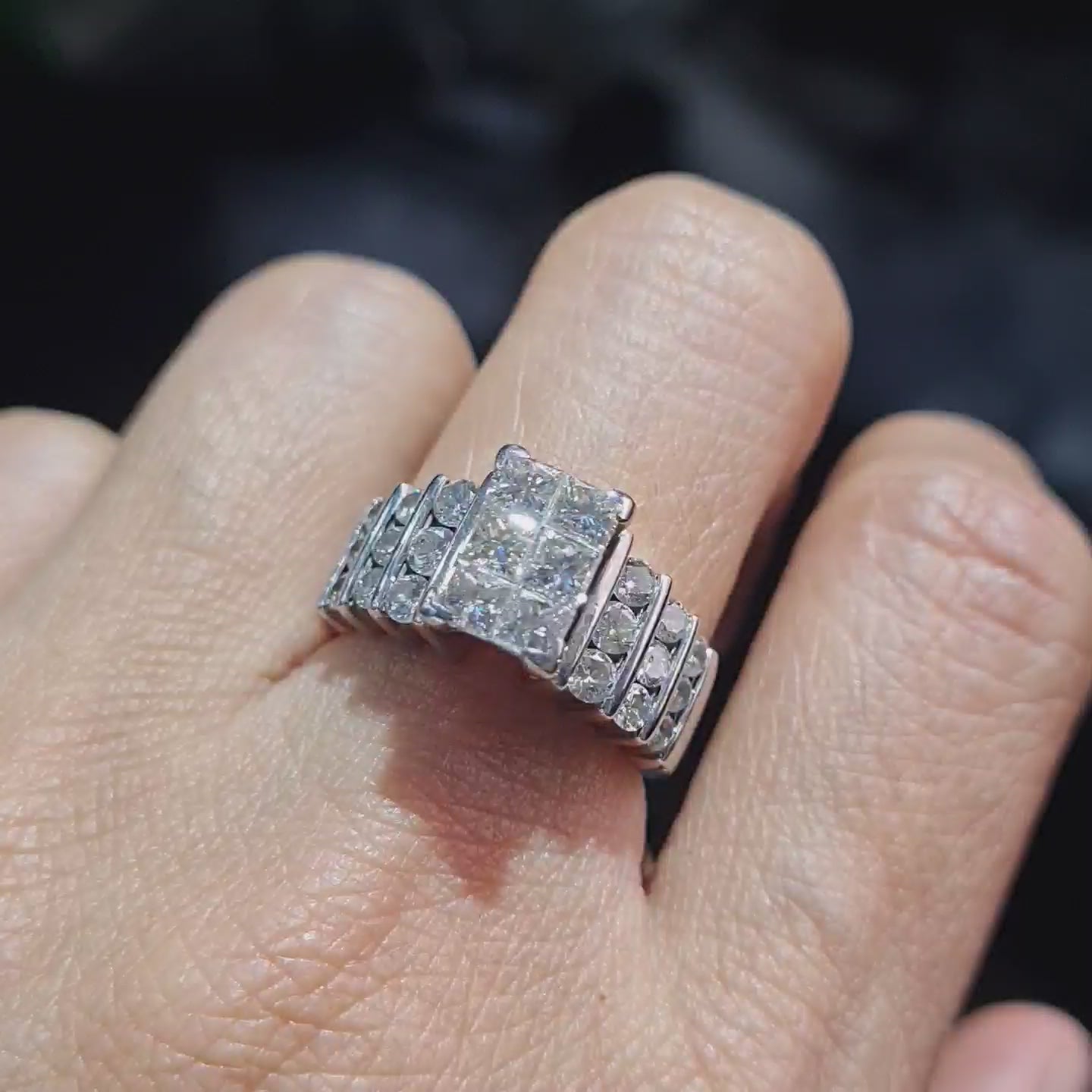 Classic Square Princess Round Shank Diamond Ring 14K