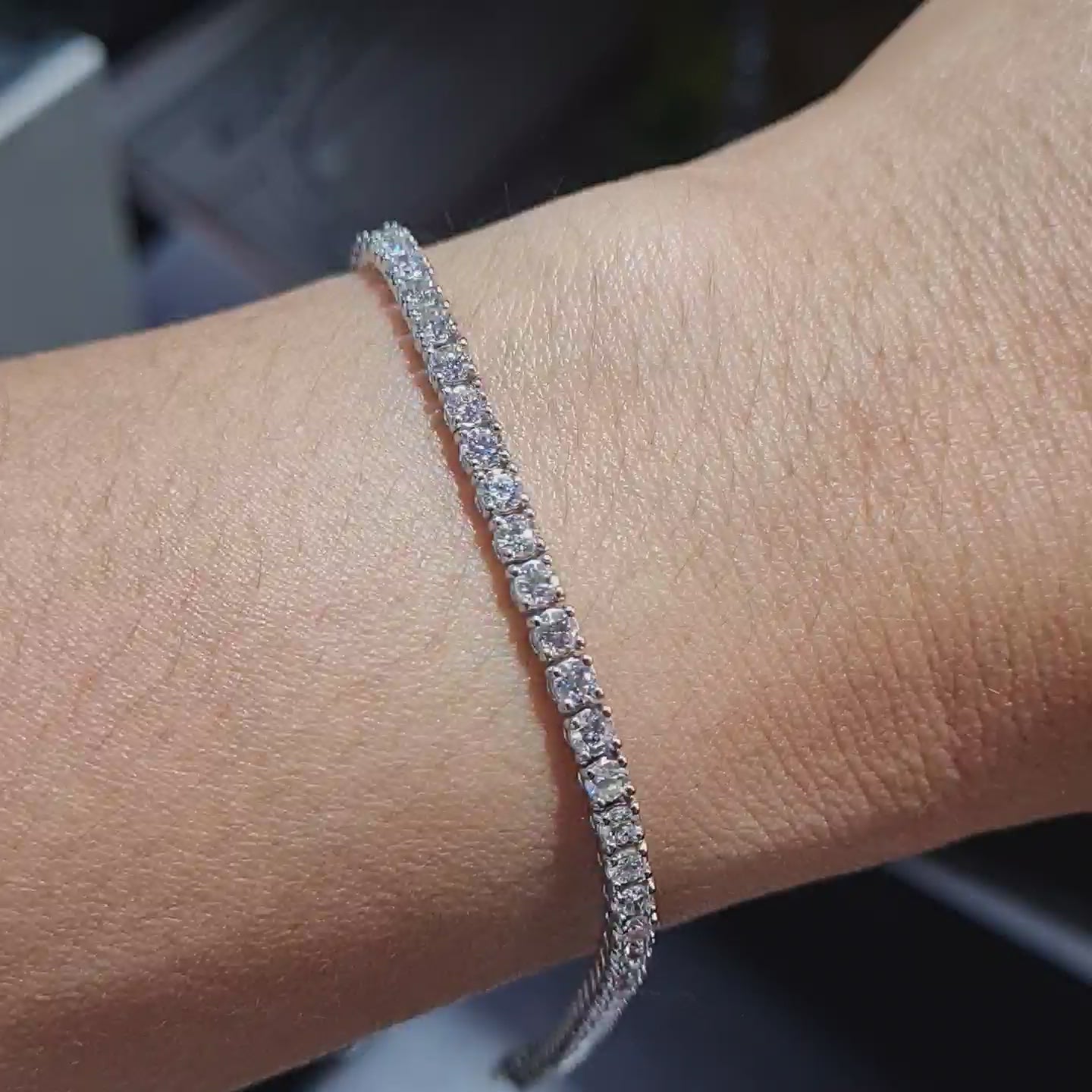 Round Solitaire Full Eternity Diamond Bracelet 18K