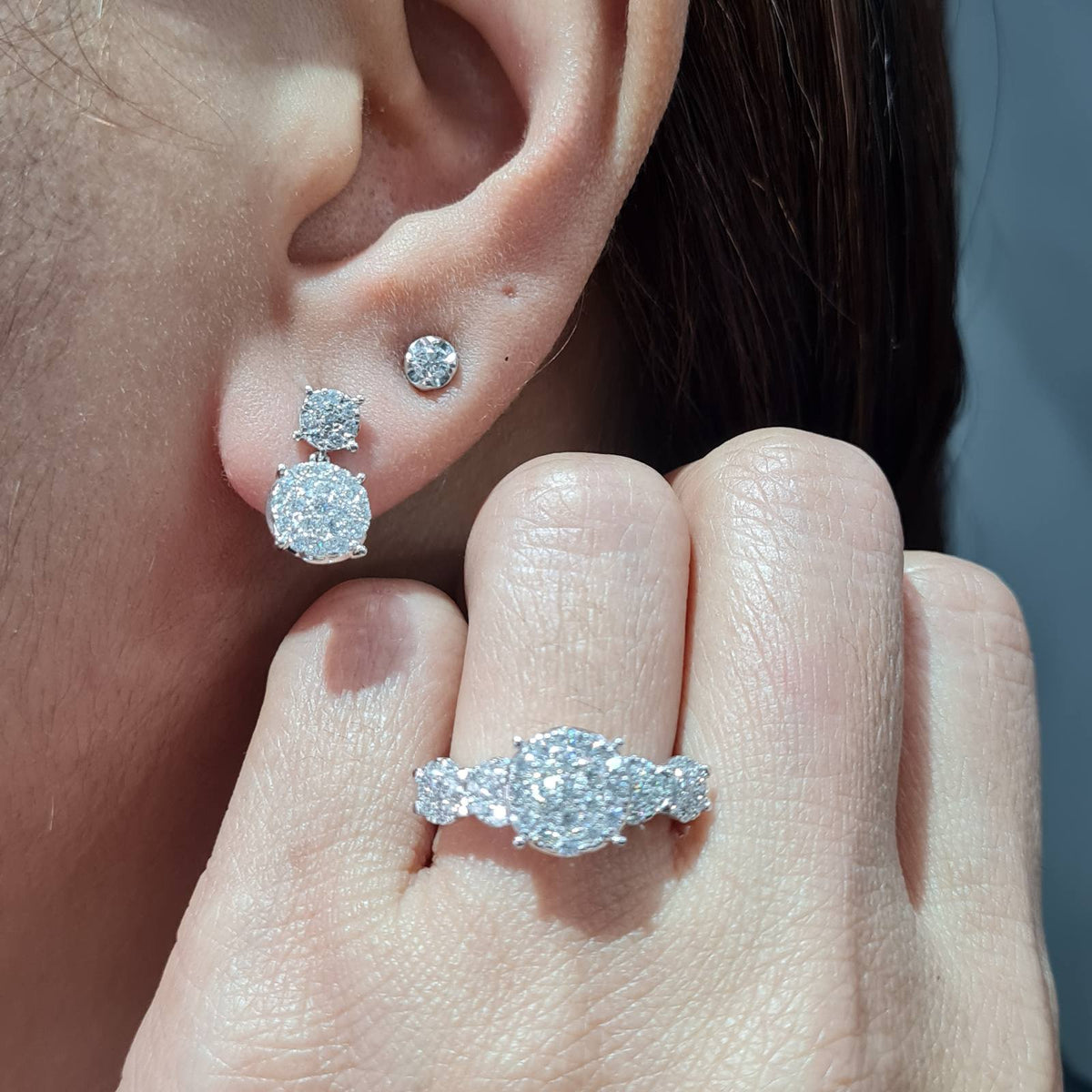 Classic Round Dangle Paved Diamond Jewelry Set 14K